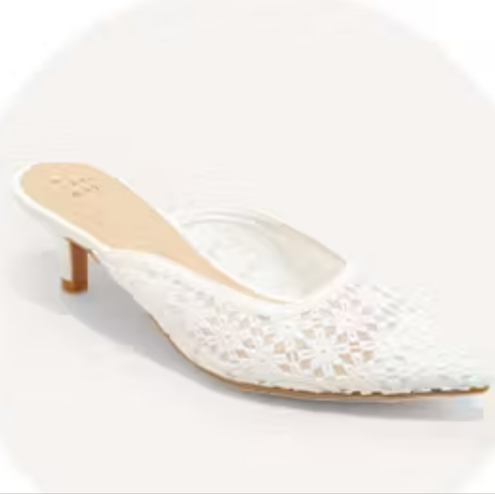SIZES ADDED A New Day Delilah Floral Embroidered Mule Heels